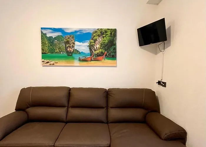 Perla House * אבאדיה לריאנה